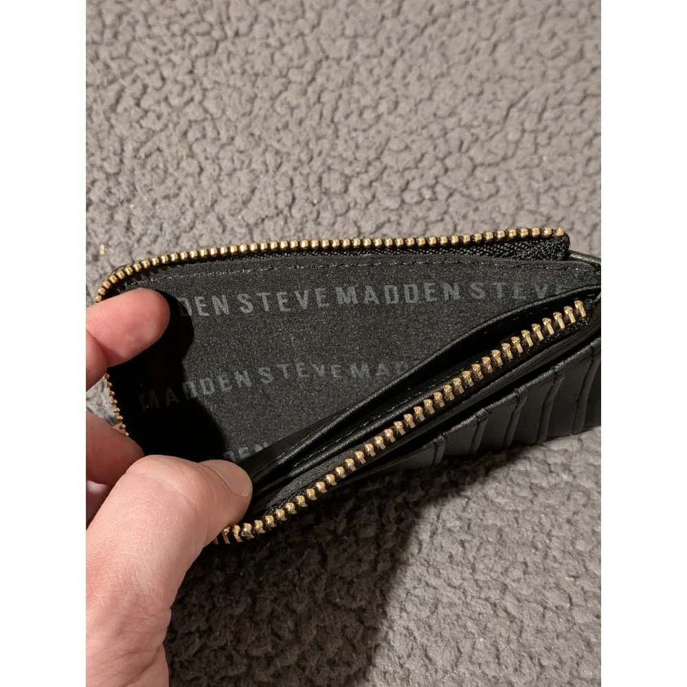 Steve Madden Card Holder / Wallet, Zip Around Coin Purse - Black & Gold